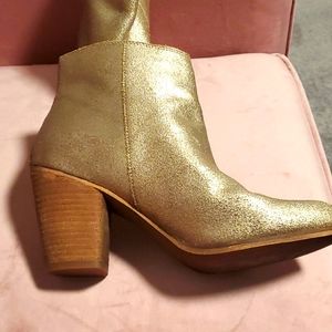 Vintage distressed gold leather boots